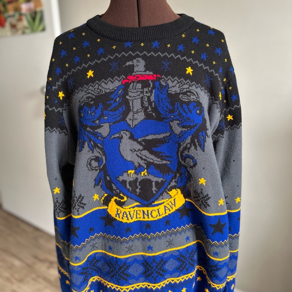 Ravenclaw Crest Sweater - Harry Potter